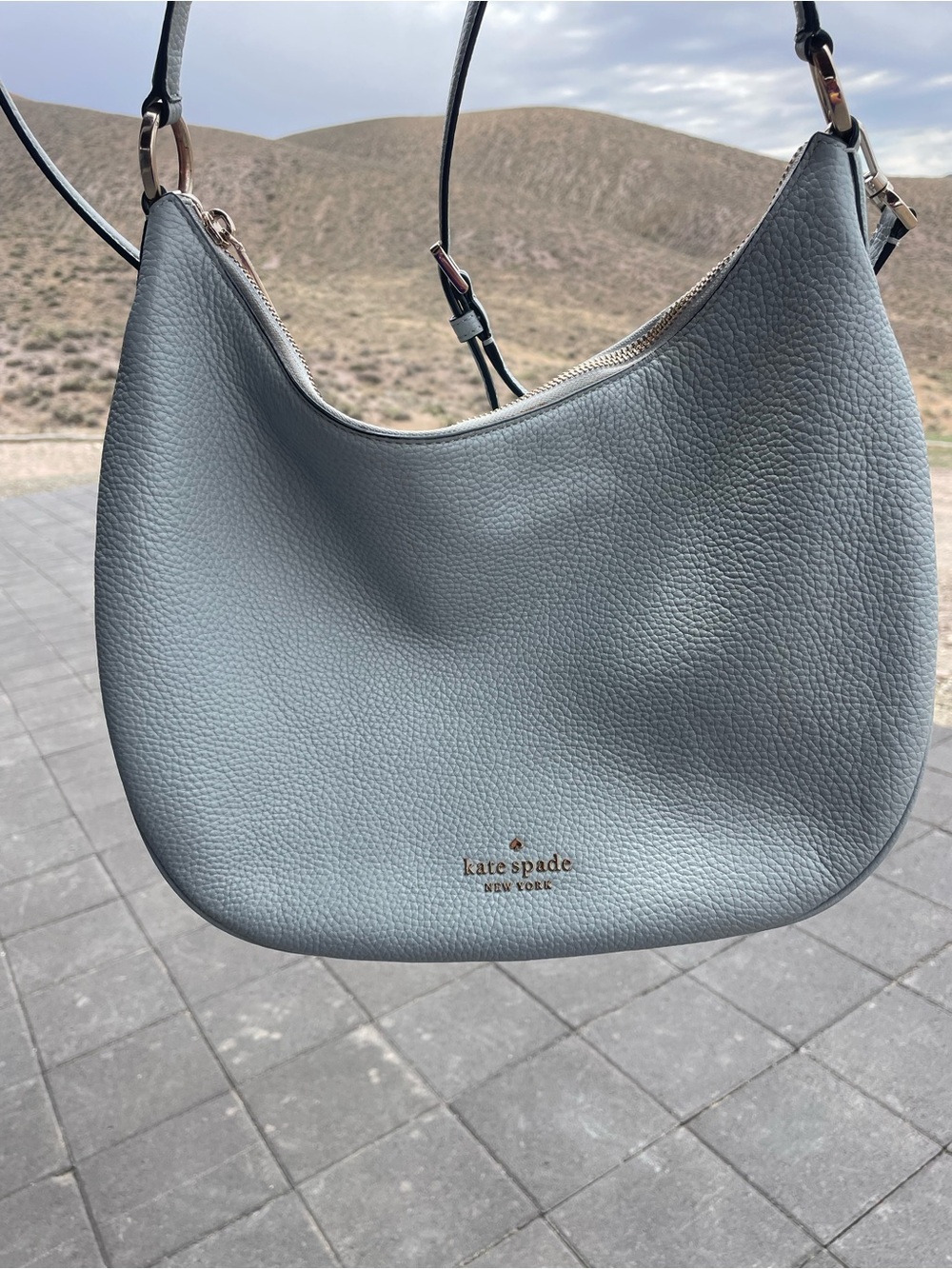Kate Spade New York Weston shoulder bag crafted from pebbled leather - Picture 11 of 12